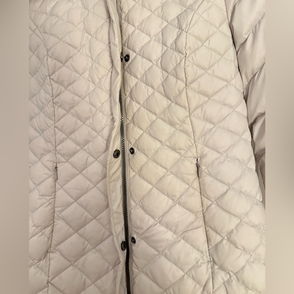 Eddie Bauer 2019 Alpendown Parka White Long Hooded Women's Size Small - Picture 7 of 16